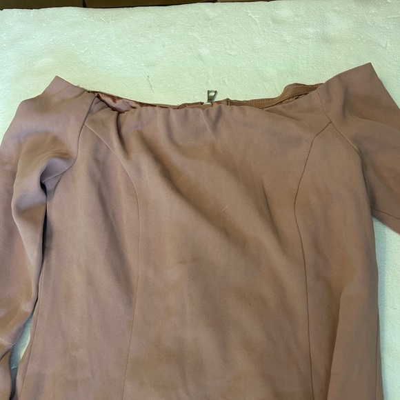 Bardot solange off the shoulder midi dress sheath flare sleeves - Picture 8 of 13